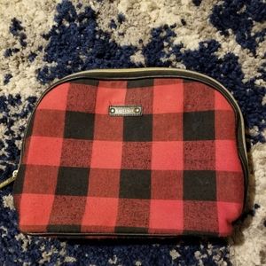 Kensie makeup bag with lots of storage